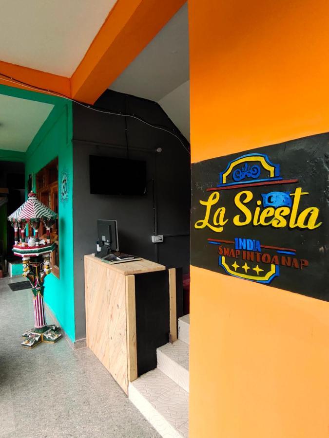 La Siesta India Manali Hostel Exterior photo